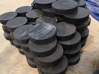 二道江板式橡胶支座由若干层橡胶片与薄钢板经加压硫化